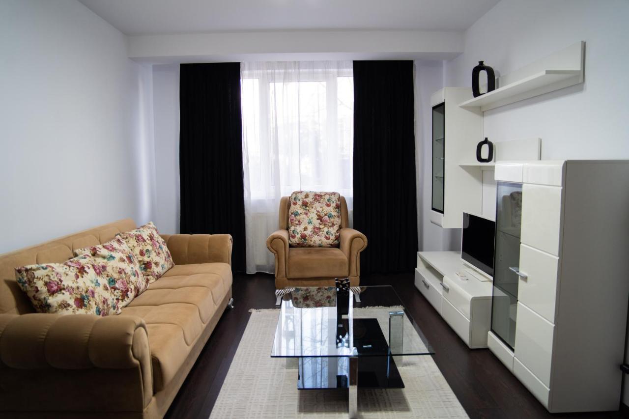 Ultracentral Golden Apartament 2 Suceava Dış mekan fotoğraf